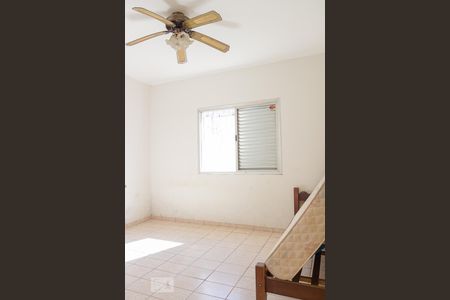 Casa à venda com 200m², 3 quartos e 4 vagasQuarto 1