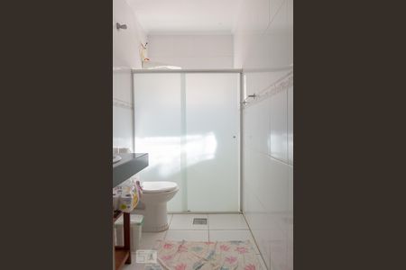 Casa à venda com 200m², 3 quartos e 4 vagasBanheiro Social