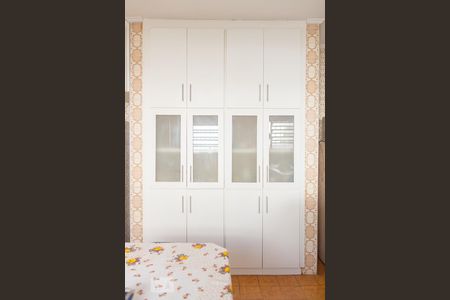 Casa à venda com 200m², 3 quartos e 4 vagasCozinha - Armários