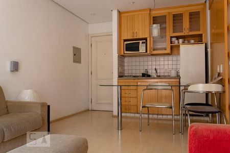 Apartamento para alugar com 40m², 1 quarto e 1 vagaSala/Cozinha