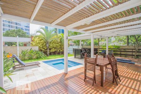 Apartamento à venda com 80m², 2 quartos e 2 vagasPiscina