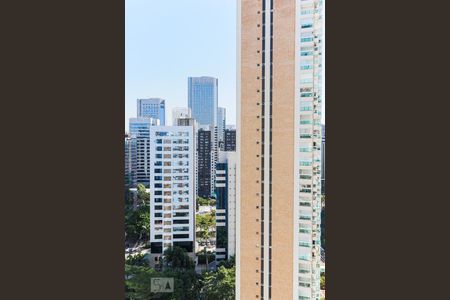 Apartamento à venda com 80m², 2 quartos e 2 vagasVista Suíte 2