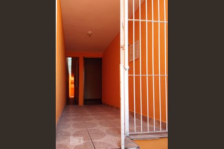 Entrada de casa à venda com 2 quartos, 150m² em Cipava, Osasco