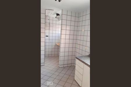 Apartamento para alugar com 80m², 2 quartos e 1 vaga Apartamento para alugar com 80m², 2 quartos e 1 vagaCozinha