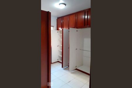 Apartamento para alugar com 80m², 2 quartos e 1 vaga Apartamento para alugar com 80m², 2 quartos e 1 vagaQuarto Suíte