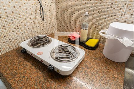 Cozinha de kitnet/studio para alugar com 1 quarto, 30m² em Bela Vista, São Paulo
