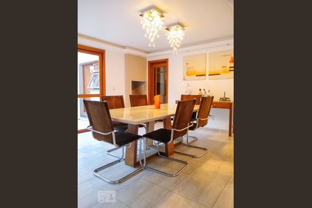 Detalhe de casa de condomínio à venda com 4 quartos, 334m² em Ipanema, Porto Alegre