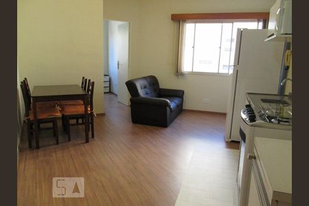 Sala de apartamento para alugar com 1 quarto, 40m² em Pinheiros, São Paulo
