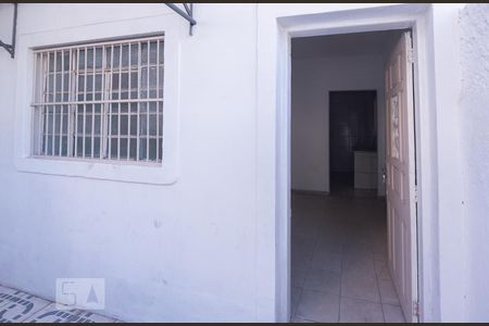 Entrada de casa para alugar com 1 quarto, 50m² em Alto da Lapa, São Paulo