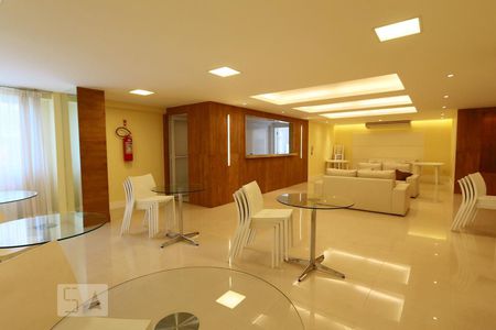 Apartamento à venda com 84m², 3 quartos e 1 vagaÁrea comum - Salão de festas