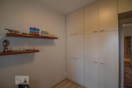 Apartamento à venda com 160m², 3 quartos e 3 vagas Apartamento à venda com 160m², 3 quartos e 3 vagasQuarto 1