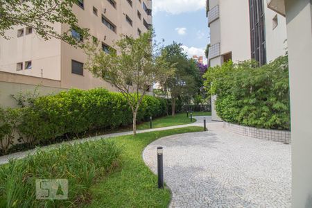 Apartamento à venda com 160m², 3 quartos e 3 vagas Apartamento à venda com 160m², 3 quartos e 3 vagasÁrea comum