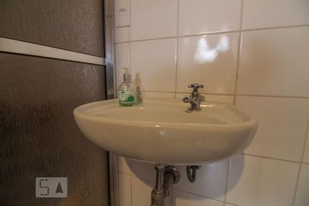 Apartamento à venda com 160m², 3 quartos e 3 vagas Apartamento à venda com 160m², 3 quartos e 3 vagasBanheiro de Serviço
