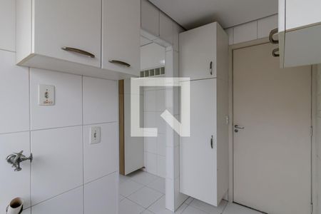 Apartamento à venda com 80m², 3 quartos e 1 vagaÁrea de Serviço