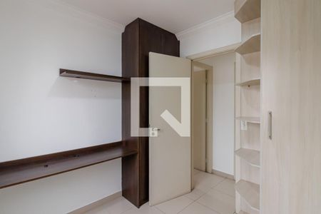 Apartamento à venda com 80m², 3 quartos e 1 vagaQuarto 2