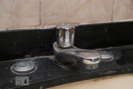 Banheiro de apartamento para alugar com 2 quartos, 55m² em Vila Isabel, Rio de Janeiro