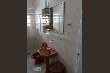 Banheiro de casa para alugar com 1 quarto, 80m² em Jardim Eulina, Campinas