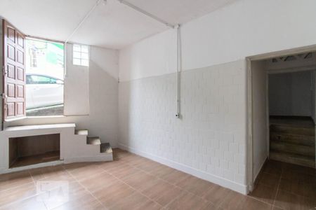 Casa para alugar com 34m², 1 quarto e sem vaga Casa para alugar com 34m², 1 quarto e sem vagaSala / Cozinha