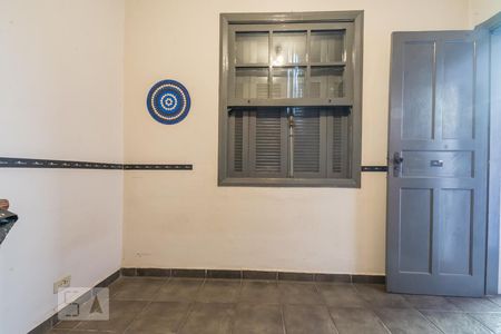 Casa à venda com 250m², 4 quartos e 5 vagasQuarto de Serviço