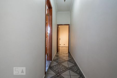 Casa à venda com 250m², 4 quartos e 5 vagasCorredor