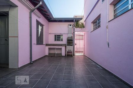Casa à venda com 250m², 4 quartos e 5 vagasQuintal