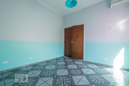 Casa à venda com 250m², 4 quartos e 5 vagasQuarto 2
