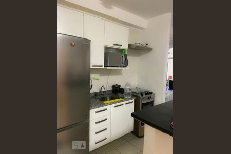 Apartamento à venda com 66m², 2 quartos e 1 vagaCozinha