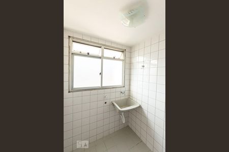 Apartamento para alugar com 60m², 2 quartos e 1 vagaBanheiro Social