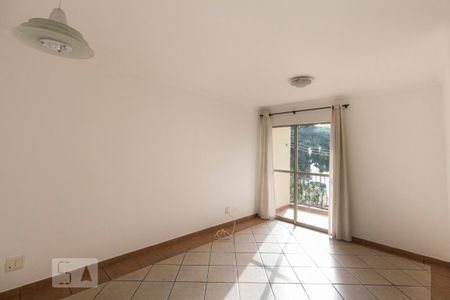 Apartamento para alugar com 55m², 2 quartos e 1 vagaSala