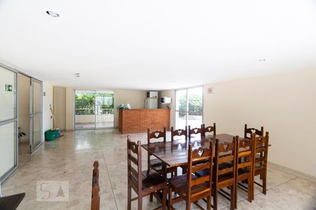 Apartamento para alugar com 55m², 2 quartos e 1 vagaSalão de Festas