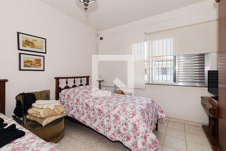 Quarto 1 de casa para alugar com 2 quartos, 100m² em Carandiru, São Paulo