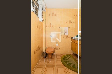 Casa para alugar com 100m², 2 quartos e 1 vaga Casa para alugar com 100m², 2 quartos e 1 vagaBanheiro