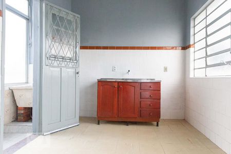 Cozinha de apartamento para alugar com 2 quartos, 90m² em São Geraldo, Porto Alegre