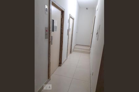 Elevador Par e Impar de apartamento para alugar com 3 quartos, 80m² em Sagrada Família, Belo Horizonte