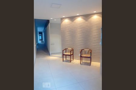 Hall de entrada de apartamento para alugar com 3 quartos, 80m² em Sagrada Família, Belo Horizonte