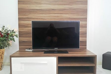 Sala de apartamento para alugar com 2 quartos, 68m² em Barra da Tijuca, Rio de Janeiro