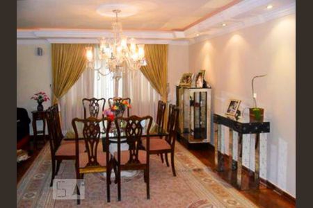 Apartamento à venda com 200m², 3 quartos e 1 vagaSala