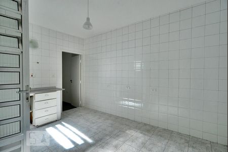 Casa à venda com 142m², 2 quartos e 2 vagasCozinha