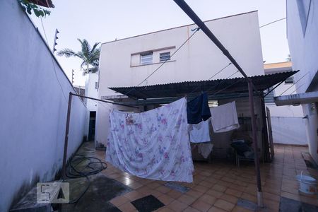 Casa para alugar com 390m², 5 quartos e 1 vagaQuintal