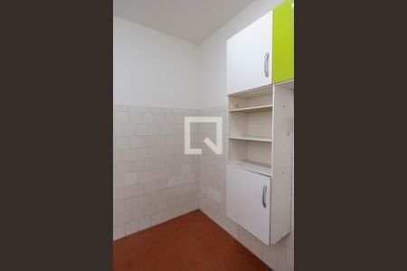 Cozinha de apartamento para alugar com 1 quarto, 43m² em Menino Deus, Porto Alegre