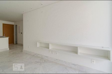 Sala de apartamento à venda com 1 quarto, 69m² em Vila Madalena, São Paulo