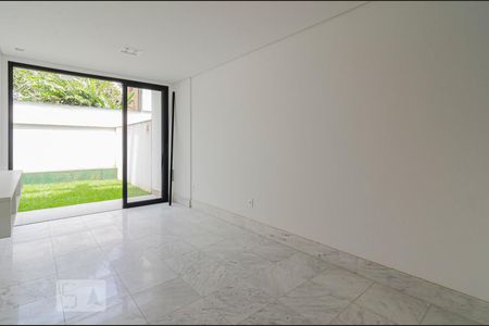 Sala de apartamento à venda com 1 quarto, 69m² em Vila Madalena, São Paulo
