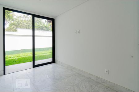 Quarto de apartamento à venda com 1 quarto, 69m² em Vila Madalena, São Paulo