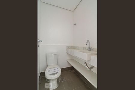 Lavabo de apartamento à venda com 1 quarto, 69m² em Vila Madalena, São Paulo
