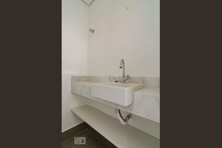 Lavabo de apartamento à venda com 1 quarto, 69m² em Vila Madalena, São Paulo