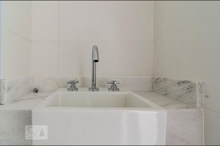 Apartamento à venda com 69m², 1 quarto e 2 vagasPia