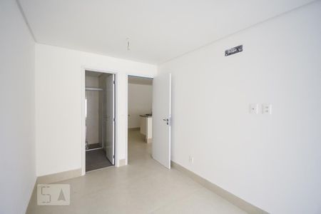 Apartamento para alugar com 74m², 1 quarto e 2 vagasSuíte