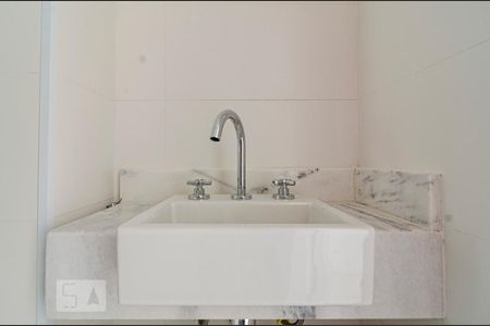 Apartamento à venda com 115m², 1 quarto e 2 vagasBanheiro da suíte