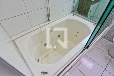 Apartamento para alugar com 65m², 2 quartos e 1 vaga Apartamento para alugar com 65m², 2 quartos e 1 vagaBanheiro