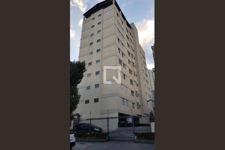 Apartamento para alugar com 65m², 2 quartos e 1 vaga Apartamento para alugar com 65m², 2 quartos e 1 vagaFachada